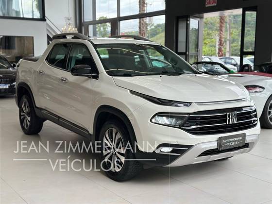 FIAT TORO 2.0 16V TURBO DIESEL VOLCANO 4WD AT9